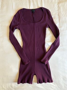 LA Luxe Plum Ribbed Long Sleeve Scoop Short Romper Casual Everyday